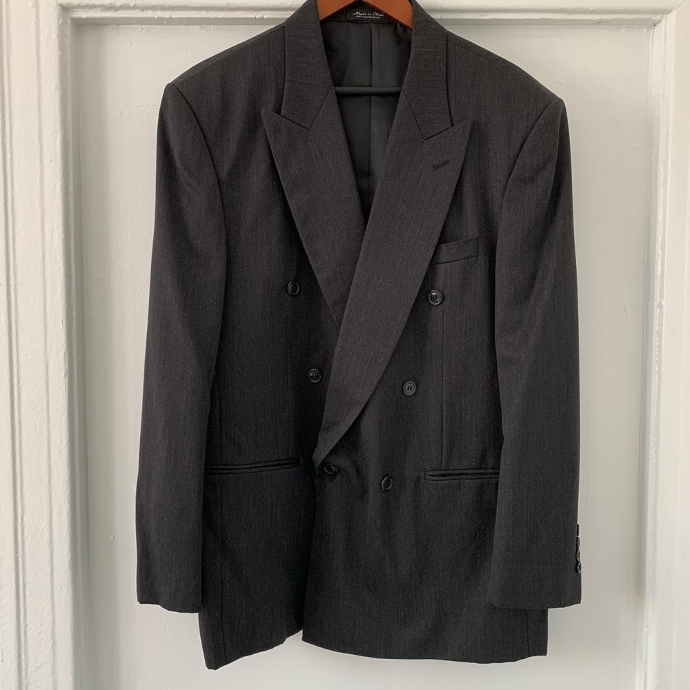 Bendetti Men’s Gray Suit